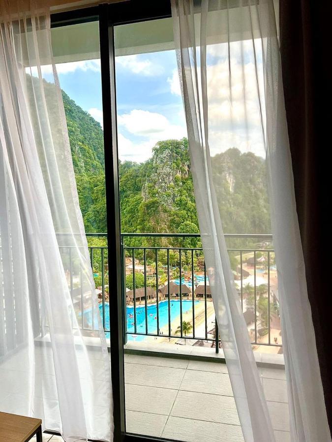 Hotspring 2 Room 1512 Suite Sunway Onsen With Theme Park View 4 Pax Tambun Kültér fotó